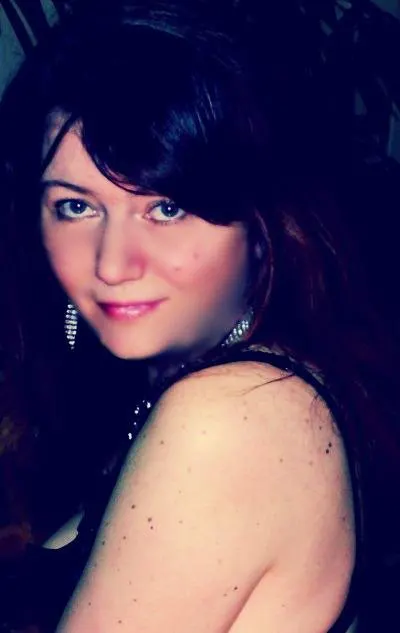 KarinaGR image 3